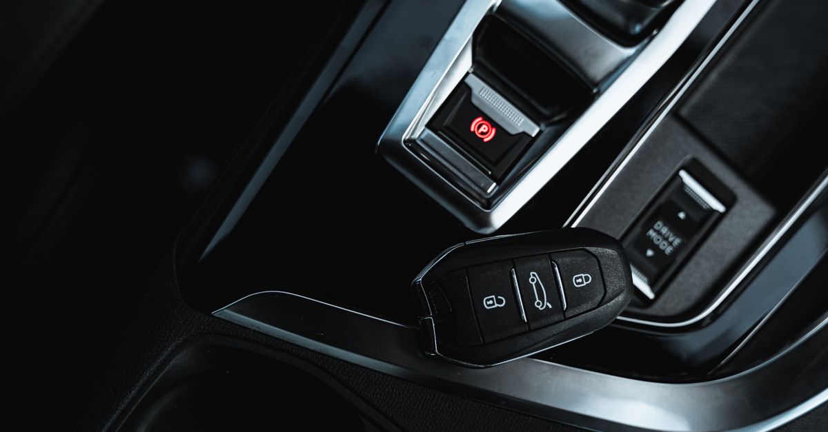 Nissan car key fob — Fresh Meadows Locksmith