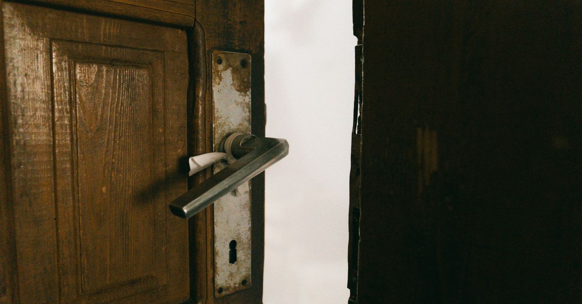 Door Knob Lock Repair & Installation — Fresh Meadows Locksmith