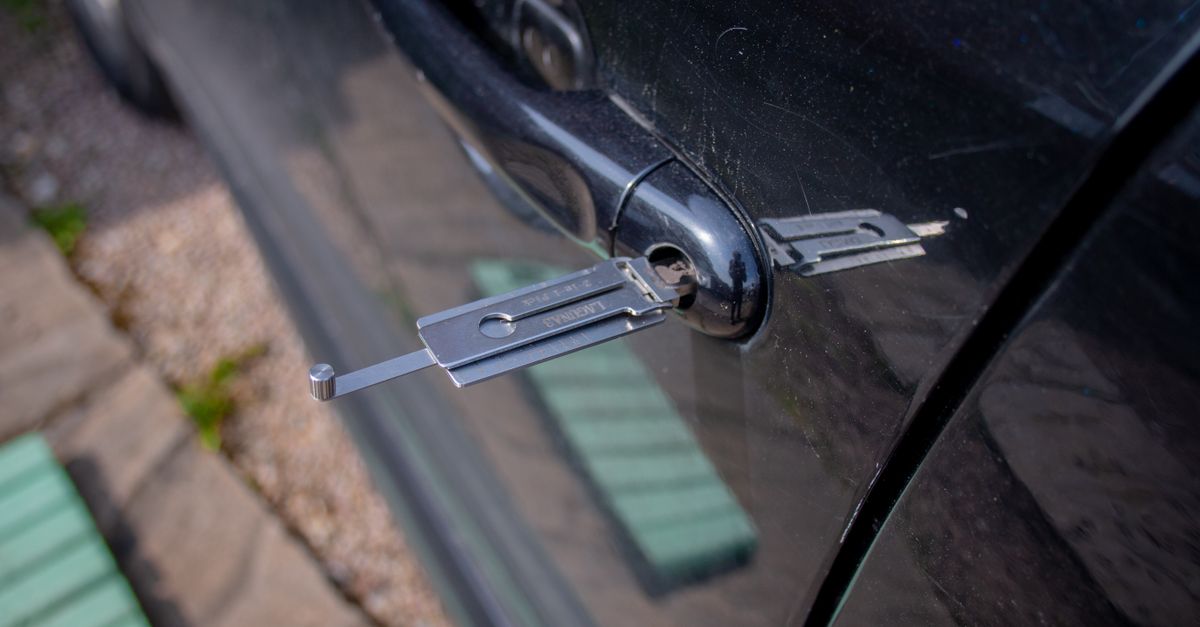 locksmith service technician — Fresh Meadows Locksmith