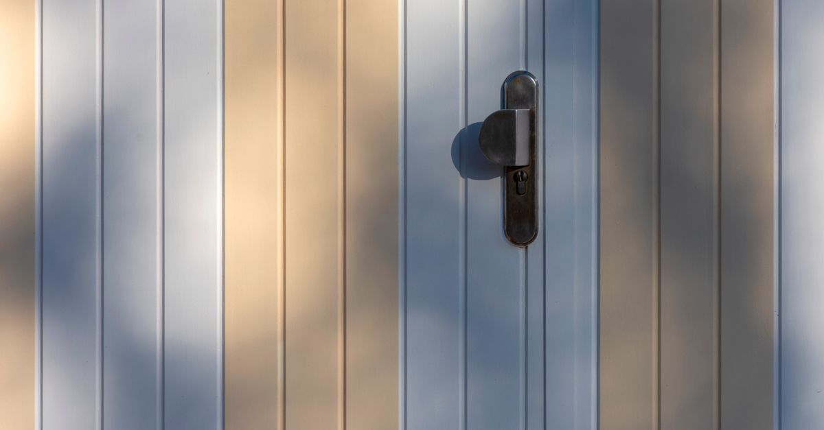 door handle lock hardware — Fresh Meadows Locksmith