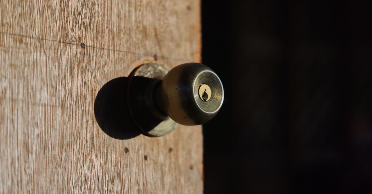 deadbolt installation — Fresh Meadows Locksmith
