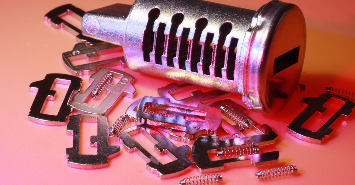On-Site Transponder And Smart-Key Cutting And Programming — Fresh Meadows Locksmith
